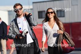 (L to R): Jenson Button (GBR) McLaren with girlfriend Jessica Michibata (JPN). 18.11.2012. Formula 1 World Championship, Rd 19, United States Grand Prix, Austin, Texas, USA, Race Day.