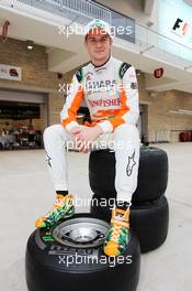 Nico Hulkenberg (GER) Sahara Force India F1 with his Alpinestars boots designed by a competition winner. 15.11.2012. Formula 1 World Championship, Rd 19, United States Grand Prix, Austin, Texas, USA, Preparation Day.