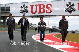 Kamui Kobayashi (JPN) Sauber walks the circuit. 15.11.2012. Formula 1 World Championship, Rd 19, United States Grand Prix, Austin, Texas, USA, Preparation Day.