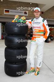 Nico Hulkenberg (GER) Sahara Force India F1 with his Alpinestars boots designed by a competition winner. 15.11.2012. Formula 1 World Championship, Rd 19, United States Grand Prix, Austin, Texas, USA, Preparation Day.