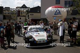 Georg Weiss, Oliver Kainz, Michael Jacobs, Jochen Krumbach #11 Wochenspiegel Team Manthey Porsche 911 GT3 RSR 16.05.2013. ADAC Zurich 24 Hours, Nurburgring, Germany