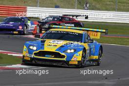 02.06.2013- Race, Darren Turner (GBR) Stefan Mucke (DEU) Frederic Makowiecki (FRA) Aston Martin Vantage GT3, Aston Martin Racing  01-02.06.2013. Blancpain Endurance Series, Rd 2, Silverstone, England.