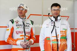 (L to R): Adrian Sutil (GER) Sahara Force India F1 with Bradley Joyce (GBR) Sahara Force India F1 Race Engineer. 15.03.2013. Formula 1 World Championship, Rd 1, Australian Grand Prix, Albert Park, Melbourne, Australia, Practice Day.