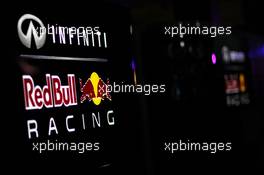 Red Bull Racing logo. 15.03.2013. Formula 1 World Championship, Rd 1, Australian Grand Prix, Albert Park, Melbourne, Australia, Practice Day.