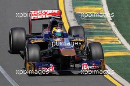 Jean-Eric Vergne (FRA) Scuderia Toro Rosso STR8. 15.03.2013. Formula 1 World Championship, Rd 1, Australian Grand Prix, Albert Park, Melbourne, Australia, Practice Day.