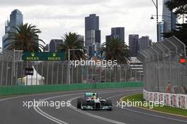 Lewis Hamilton (GBR) Mercedes AMG F1 W04. 16.03.2013. Formula 1 World Championship, Rd 1, Australian Grand Prix, Albert Park, Melbourne, Australia, Qualifying Day.