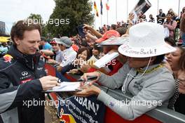 Christian Horner (GBR) Red Bull Racing Team Principal signs autographs for the fans. 16.03.2013. Formula 1 World Championship, Rd 1, Australian Grand Prix, Albert Park, Melbourne, Australia, Qualifying Day.