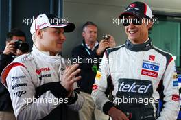 (L to R): Valtteri Bottas (FIN) Williams with Esteban Gutierrez (MEX) Sauber. 17.03.2013. Formula 1 World Championship, Rd 1, Australian Grand Prix, Albert Park, Melbourne, Australia, Race Day.