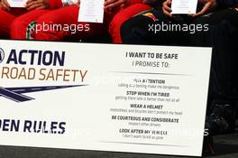 The drivers Golden Rules road safety pledge. 17.03.2013. Formula 1 World Championship, Rd 1, Australian Grand Prix, Albert Park, Melbourne, Australia, Race Day.