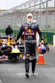 Mark Webber (AUS) Red Bull Racing in parc ferme. 17.03.2013. Formula 1 World Championship, Rd 1, Australian Grand Prix, Albert Park, Melbourne, Australia, Race Day.