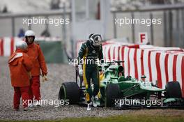 Giedo van der Garde (NLD) Caterham CT03 off the circuit at the final corner. 22.02.2013. Formula One Testing, Day Four, Barcelona, Spain.