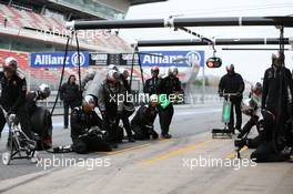 McLaren practice a pit stop. 01.03.2013. Formula One Testing, Day Two, Barcelona, Spain.