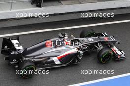 Nico Hulkenberg (GER) Sauber C32. 01.03.2013. Formula One Testing, Day Two, Barcelona, Spain.