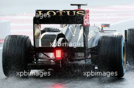 Romain Grosjean (FRA) Lotus F1 E21 rear diffuser and rear wing as he leaves the pits. 01.03.2013. Formula One Testing, Day Two, Barcelona, Spain.