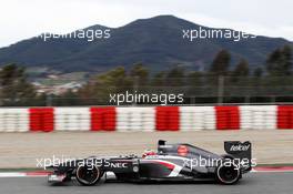 Nico Hulkenberg (GER) Sauber C32. 01.03.2013. Formula One Testing, Day Two, Barcelona, Spain.