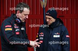 (L to R): Steve Nielsen (GBR) Scuderia Toro Rosso Sporting Director with Franz Tost (AUT) Scuderia Toro Rosso Team Principal  01.03.2013. Formula One Testing, Day Two, Barcelona, Spain.