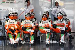 Sahara Force India F1 Team mechanics. 02.03.2013. Formula One Testing, Day Three, Barcelona, Spain.