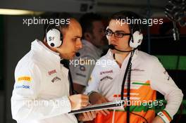 Gianpiero Lambiase (ITA) Sahara Force India F1 Engineer (Left). 03.03.2013. Formula One Testing, Day Four, Barcelona, Spain.