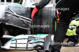 Lewis Hamilton (GBR) Mercedes AMG F1 W04 practice pit stop. 28.02.2013. Formula One Testing, Day One, Barcelona, Spain.