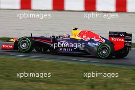 Mark Webber (AUS) Red Bull Racing RB9. 28.02.2013. Formula One Testing, Day One, Barcelona, Spain.