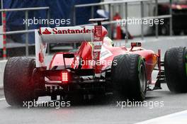 Felipe Massa (BRA) Ferrari F138 leaves the pits. 28.02.2013. Formula One Testing, Day One, Barcelona, Spain.