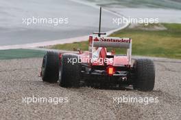 Felipe Massa (BRA) Ferrari F138 runs wide. 28.02.2013. Formula One Testing, Day One, Barcelona, Spain.