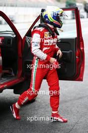 Felipe Massa (BRA) Ferrari returns to the pits after stopping on the circuit. 28.02.2013. Formula One Testing, Day One, Barcelona, Spain.