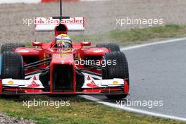 Felipe Massa (BRA) Ferrari F138 runs wide. 28.02.2013. Formula One Testing, Day One, Barcelona, Spain.