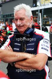 Pat Symonds (GBR) Williams Chief Technical Officer on the grid. 25.08.2013. Formula 1 World Championship, Rd 11, Belgian Grand Prix, Spa Francorchamps, Belgium, Race Day.