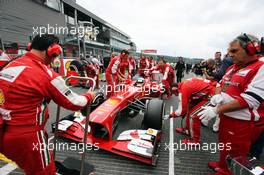 Fernando Alonso (ESP) Ferrari F138 on the grid. 25.08.2013. Formula 1 World Championship, Rd 11, Belgian Grand Prix, Spa Francorchamps, Belgium, Race Day.