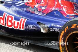 Daniel Ricciardo (AUS) Scuderia Toro Rosso STR8 exhaust detail. 19.04.2013. Formula 1 World Championship, Rd 4, Bahrain Grand Prix, Sakhir, Bahrain, Practice Day