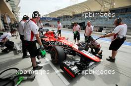Max Chilton (GBR) Marussia F1 Team MR02 in the pits. 19.04.2013. Formula 1 World Championship, Rd 4, Bahrain Grand Prix, Sakhir, Bahrain, Practice Day