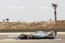 Lewis Hamilton (GBR) Mercedes AMG F1 W04. 19.04.2013. Formula 1 World Championship, Rd 4, Bahrain Grand Prix, Sakhir, Bahrain, Practice Day