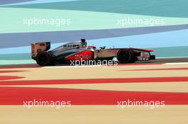 Jenson Button (GBR) McLaren MP4-28. 19.04.2013. Formula 1 World Championship, Rd 4, Bahrain Grand Prix, Sakhir, Bahrain, Practice Day