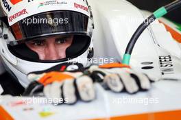 Adrian Sutil (GER) Sahara Force India VJM06. 19.04.2013. Formula 1 World Championship, Rd 4, Bahrain Grand Prix, Sakhir, Bahrain, Practice Day