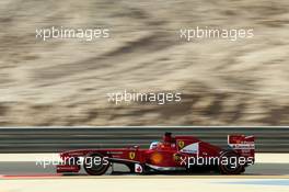 Fernando Alonso (ESP) Ferrari F138. 19.04.2013. Formula 1 World Championship, Rd 4, Bahrain Grand Prix, Sakhir, Bahrain, Practice Day