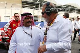 Carlos Slim Sr (MEX) Telmex and America Movil Chairman and Chief Executive on the grid. 21.04.2013. Formula 1 World Championship, Rd 4, Bahrain Grand Prix, Sakhir, Bahrain, Race Day