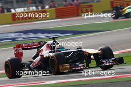 Jean-Eric Vergne (FRA) Scuderia Toro Rosso STR8. 21.04.2013. Formula 1 World Championship, Rd 4, Bahrain Grand Prix, Sakhir, Bahrain, Race Day