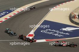 Kimi Raikkonen (FIN) Lotus F1 E21 leads team mate Romain Grosjean (FRA) Lotus F1 E21. 21.04.2013. Formula 1 World Championship, Rd 4, Bahrain Grand Prix, Sakhir, Bahrain, Race Day