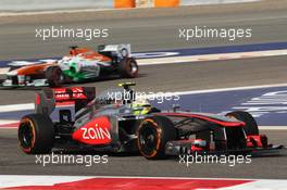 Sergio Perez (MEX) McLaren MP4-28. 21.04.2013. Formula 1 World Championship, Rd 4, Bahrain Grand Prix, Sakhir, Bahrain, Race Day