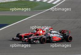 Felipe Massa (BRA), Scuderia Ferrari and Jenson Button (GBR), McLaren Mercedes  21.04.2013. Formula 1 World Championship, Rd 4, Bahrain Grand Prix, Sakhir, Bahrain, Race Day