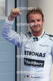 Pole for Nico Rosberg (GER) Mercedes AMG F1 W04.  20.04.2013. Formula 1 World Championship, Rd 4, Bahrain Grand Prix, Sakhir, Bahrain, Qualifying Day