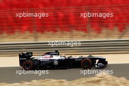 Pastor Maldonado (VEN) Williams FW35. 20.04.2013. Formula 1 World Championship, Rd 4, Bahrain Grand Prix, Sakhir, Bahrain, Qualifying Day