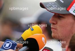 Nico Hulkenberg (GER), Sauber F1 Team Formula One team  20.04.2013. Formula 1 World Championship, Rd 4, Bahrain Grand Prix, Sakhir, Bahrain, Qualifying Day