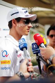 Adrian Sutil (GER) Sahara Force India F1 with the media. 18.04.2013. Formula 1 World Championship, Rd 4, Bahrain Grand Prix, Sakhir, Bahrain, Preparation Day