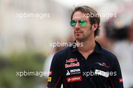 Jean-Eric Vergne (FRA) Scuderia Toro Rosso. 18.04.2013. Formula 1 World Championship, Rd 4, Bahrain Grand Prix, Sakhir, Bahrain, Preparation Day