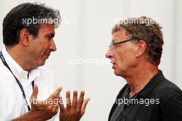 (L to R): Pasquale Lattuneddu (ITA) of the FOM with Hermann Tilke (GER) Circuit Designer. 18.04.2013. Formula 1 World Championship, Rd 4, Bahrain Grand Prix, Sakhir, Bahrain, Preparation Day