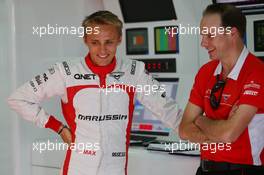 (L to R): Max Chilton (GBR) Marussia F1 Team with Gary Gannon (GBR) Marussia F1 Team Race Engineer. 18.04.2013. Formula 1 World Championship, Rd 4, Bahrain Grand Prix, Sakhir, Bahrain, Preparation Day