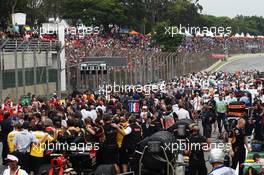 The grid before the start of the race. 24.11.2013. Formula 1 World Championship, Rd 19, Brazilian Grand Prix, Sao Paulo, Brazil, Race Day.