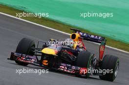 Sebastian Vettel (GER) Red Bull Racing RB9. 23.11.2013. Formula 1 World Championship, Rd 19, Brazilian Grand Prix, Sao Paulo, Brazil, Qualifying Day.